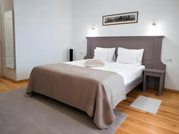 Camera dubla confortabila – Pensiunea Veranda, Remetea, Harghita