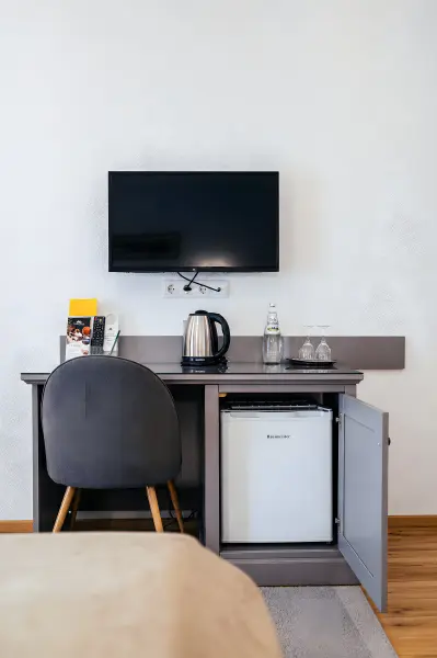 Dotari camera televizor si minibar – Pensiunea Veranda, Remetea, Harghita
